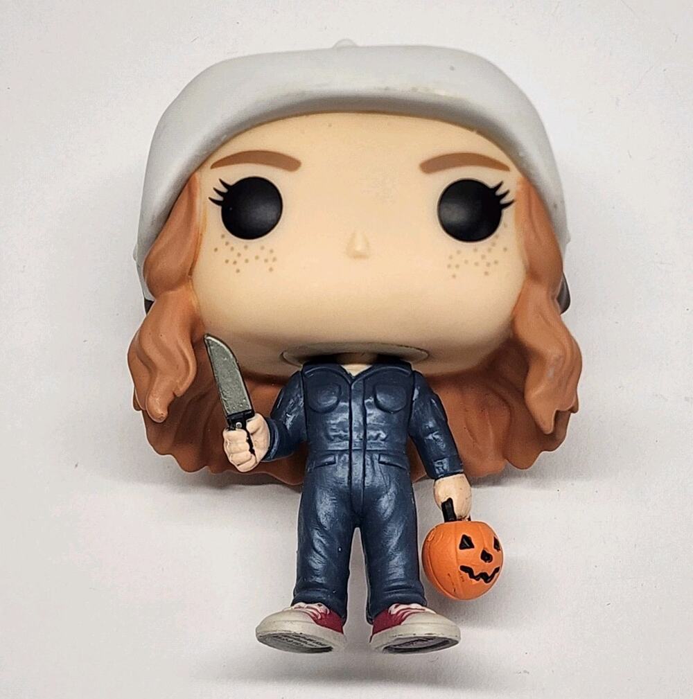 Funko Pop! Stranger Things Max #552 Hot Topic Exclusive Michael Myers Costume